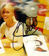 Claire Richards, GOLD Signing