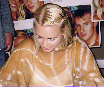 Claire Richards - DJ Signing